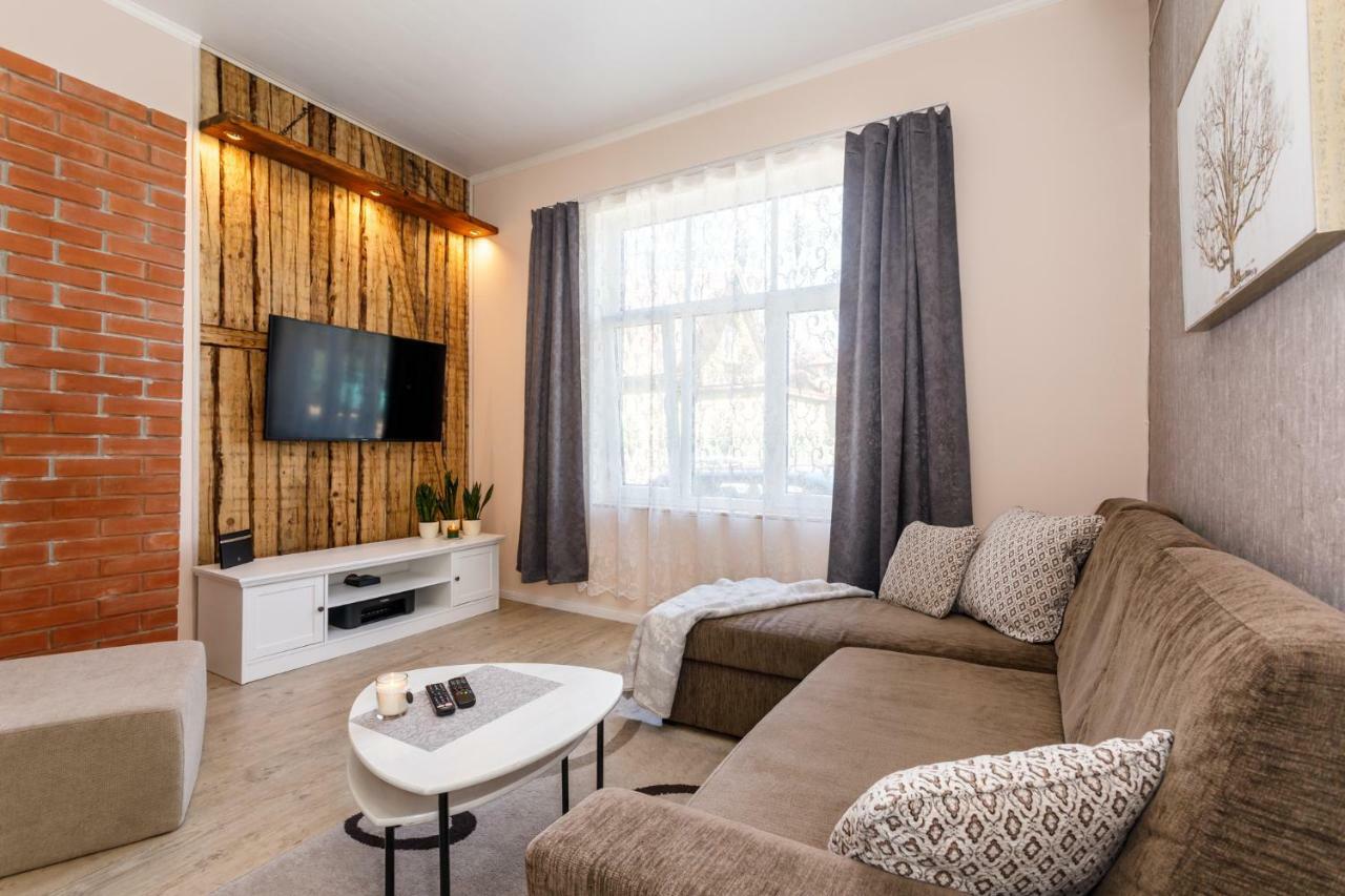 Morgenstern B&B Pärnu Buitenkant foto